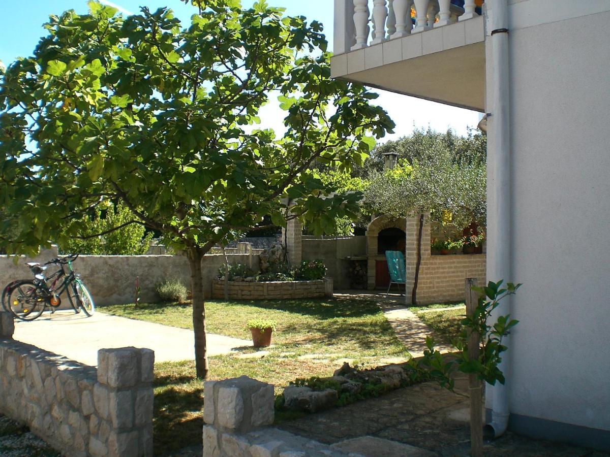 Bava Apartman Ugljan Kültér fotó